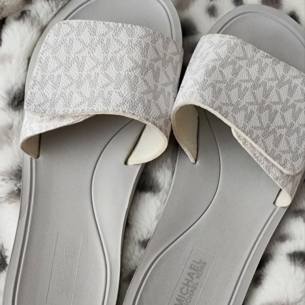 Women slides